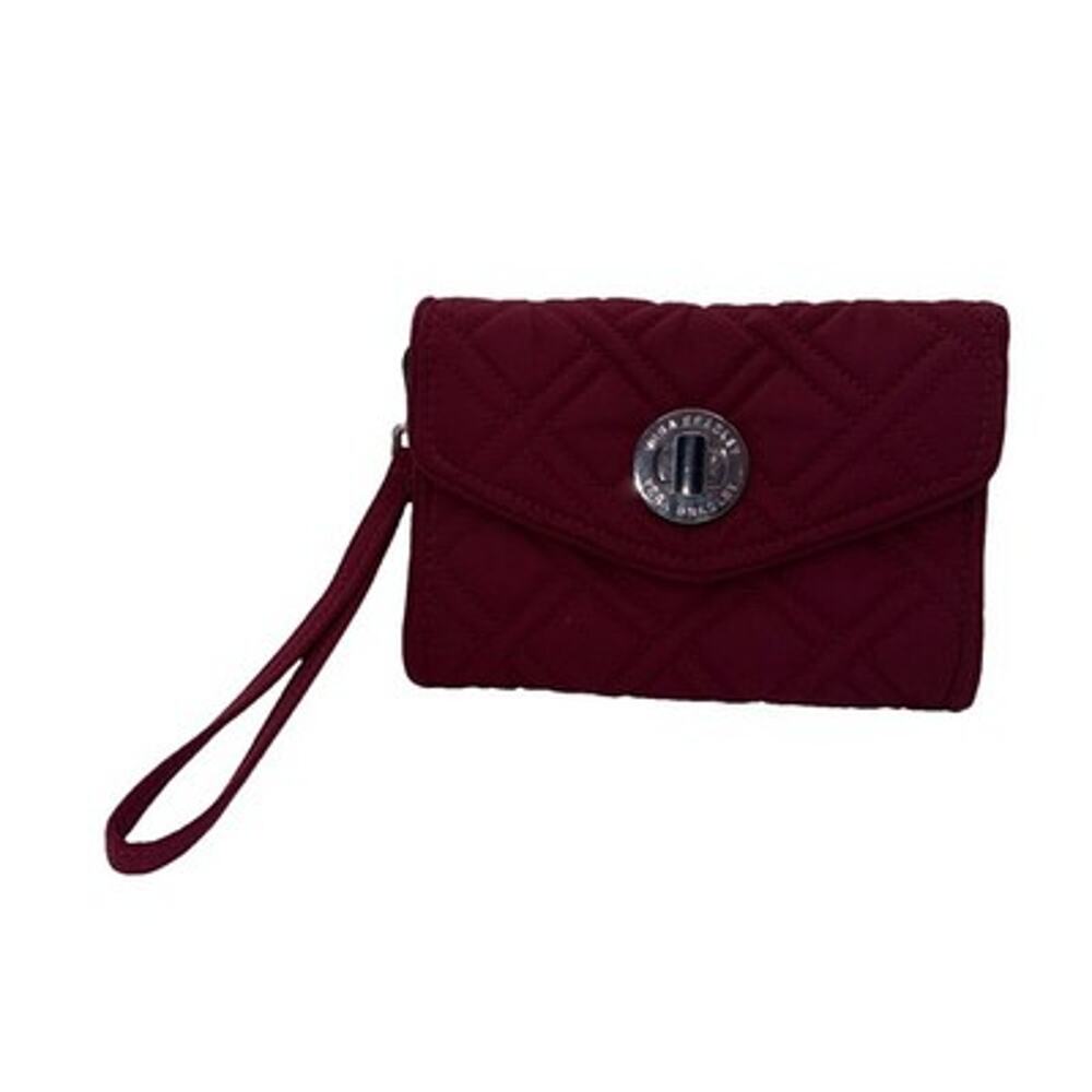 Vera Bradley Raisin Maroon Your Turn Smartphone Wristlet Wallet Quilted Clutch
